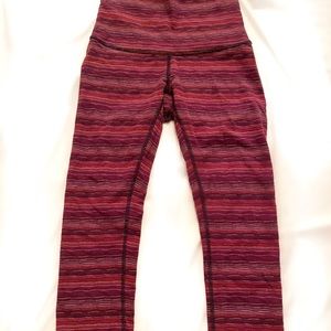 Lululemon patterned wunder under